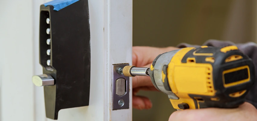 Eviction Locksmith For Key Duplication in Homeland, California